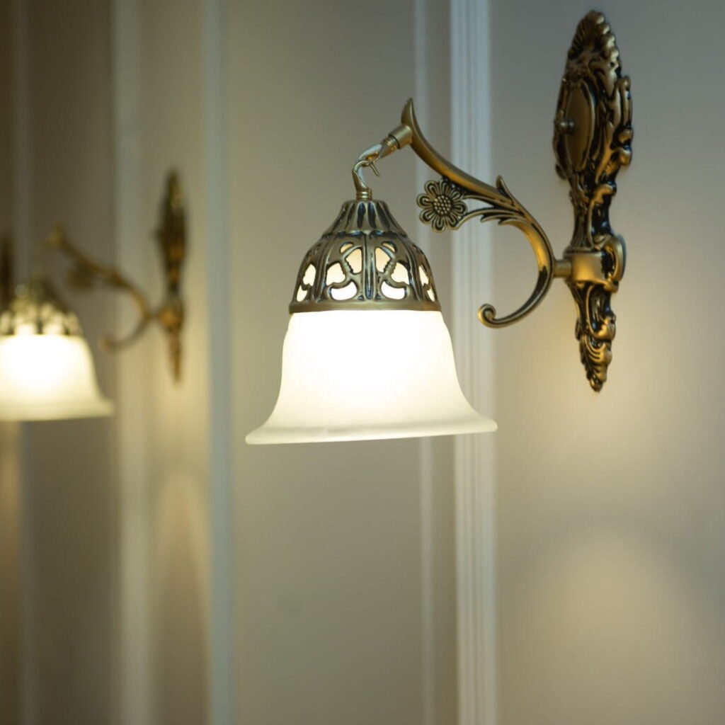 Decorative lamps